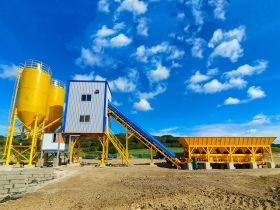 Small Concrete Batching Plant HZS60